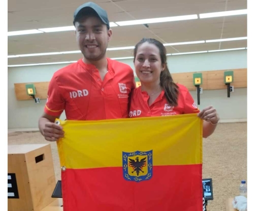 La pareja Amarillo y Casas, tercer podio dorado para el Equipo Bogotá (foto MinDeporte)