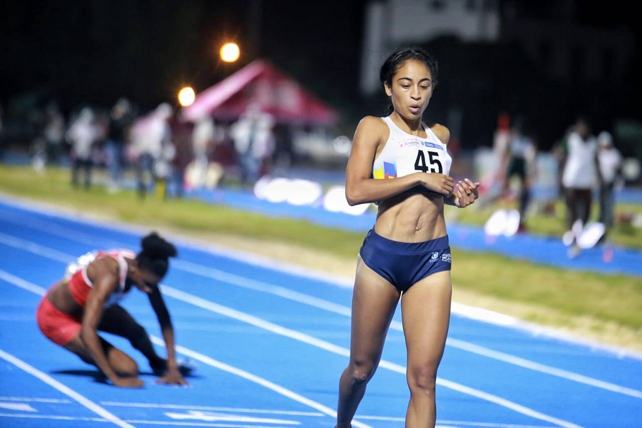 Lina Licona corriendo