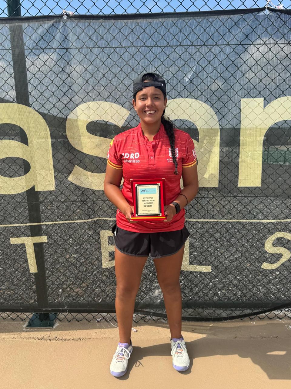 Valentina Mediorreal consiguió en Turquía su primer triunfo como profesional. Foto IDRD.