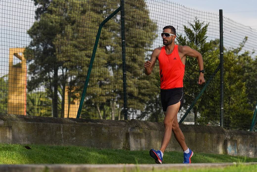 esteban soto corriendo