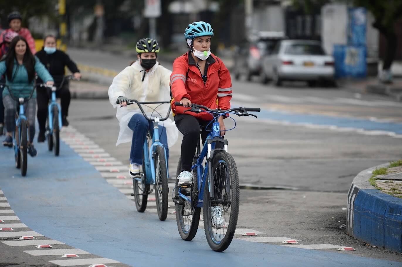 Personas en corredor de la ciclorruta