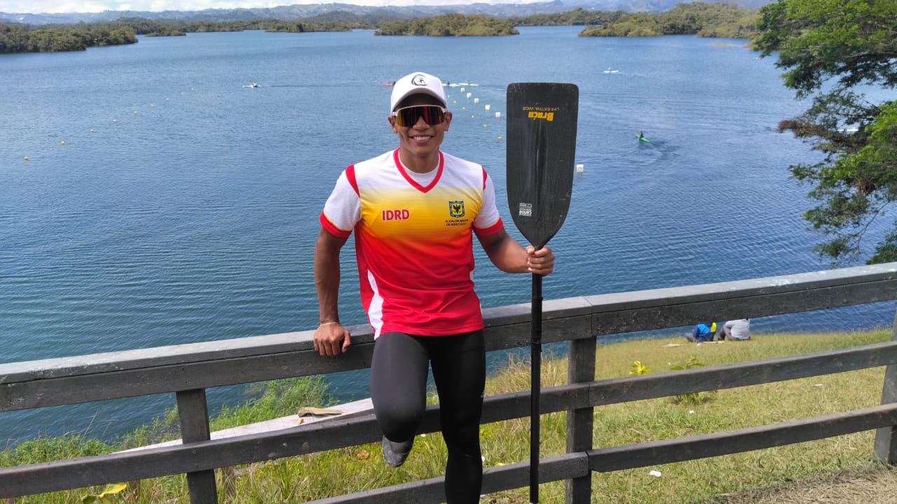 Alejandro Rodríguez brilló en el Nacional de Canotaje con tres oros individuales. Foto IDRD.