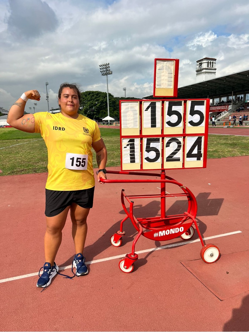 Daniela Colmenares, oro y nueva marca en el Nacional de Atletismo Auditivo. Foto IDRD. 