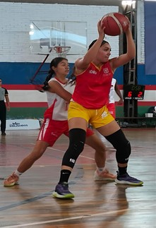 Valiosa victoria bogotana frente a uno de los favoritos, Valle del Cauca y en su propio patio. (Foto prensa delegación Bogotá)