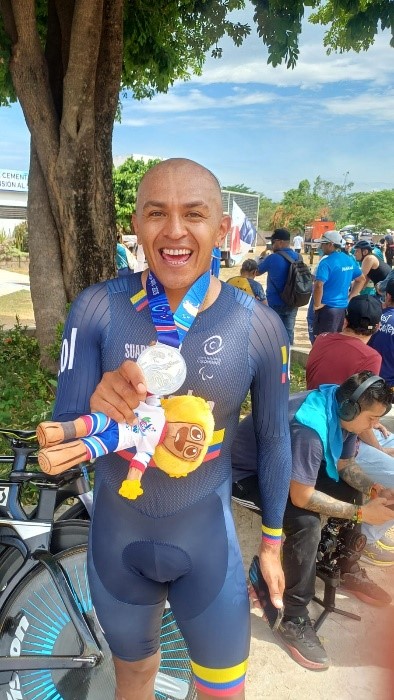 Diego Dueñas sumó medalla de plata en paracycling en la contrarreloj. Foto cortesía CPC.