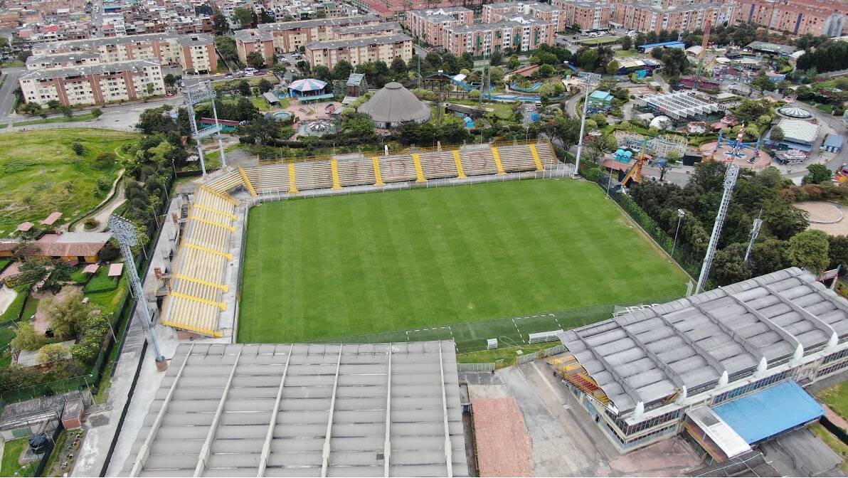 Estadio Metropolitano de Techo