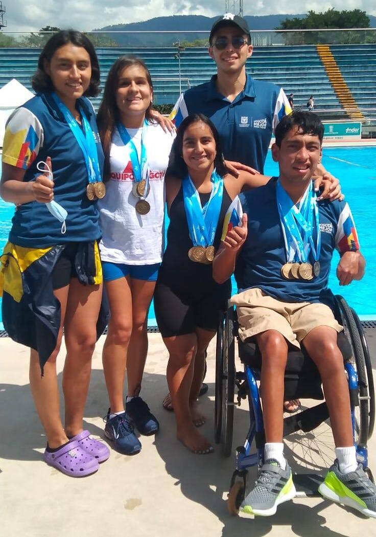deportistas de natación