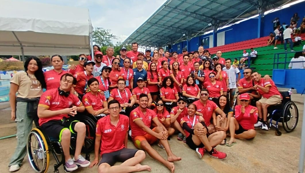 Equipo Bogotá de Paranatación, campeón en Bucaramanga. Foto IDRD.