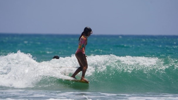 Margarita Conde, oro en surf modalidad longboard. Foto IDRD.