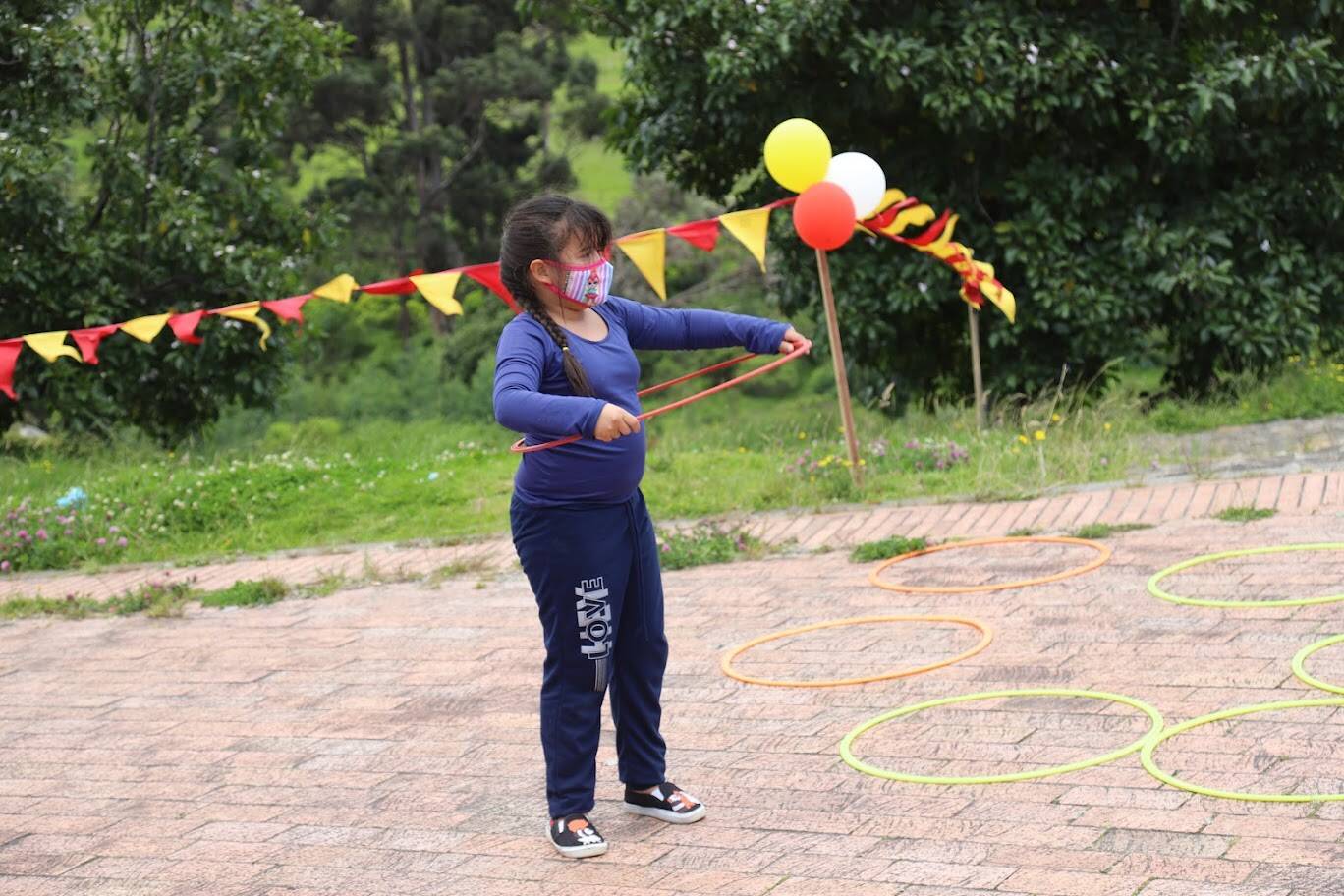Niña en actividad recreativa