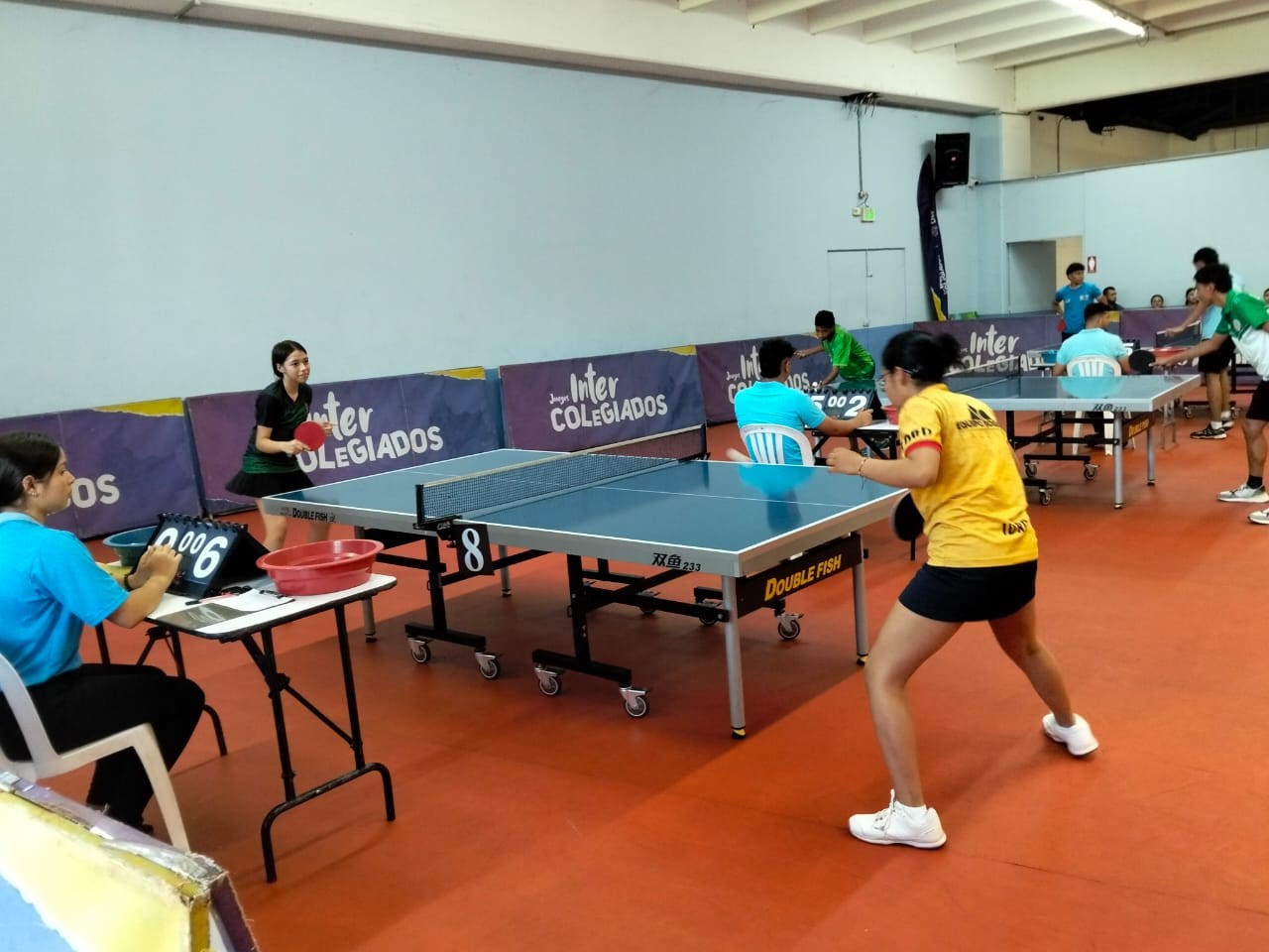 El tenis de mesa se disputa en el coliseo El Pueblo de la capital vallecaucana. (Foto prensa delegación Bogotá).