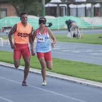 CARRERA ATLETICA personas ciegas y con baja visión