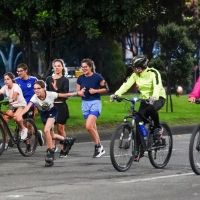 Ciclovía nocturna