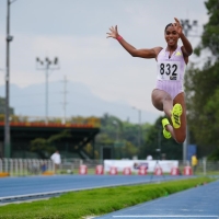 Gran estreno en la Liga Diamante 2026 tuvo la deportista del Equipo Bogotá, Natalia Linares, medalla de plata en salto largo en la I Parada en Shangai. Foto IDRD.
