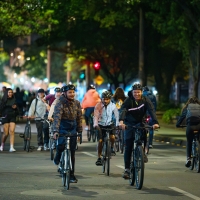 cICLOVÍA NOCTURNA