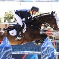 Roberto Terán Tafur y su caballo Henry Jota Apolonio, del Equipo Bogotá, medalla de oro en equipos para Colombia en los XXV Juegos Centroamericanos y del Caribe 2026. Foto cortesía Federación Ecuestre de Colombia.