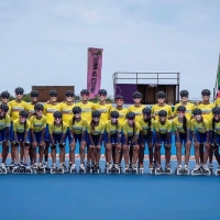Esta es la Selección Colombia de Patinaje de Velocidad, que arranca su participación en el Campeonato Mundial en Paraguay. Son 28 deportistas y de ellos, 13 son del Equipo Bogotá. Foto cortesía Fedepatín.
