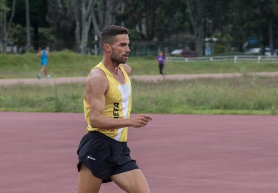 esteban soto marchando