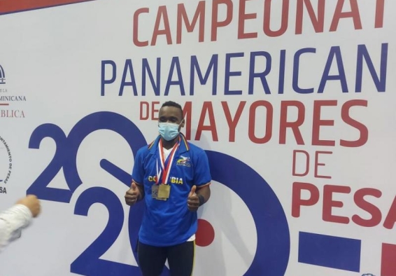 Rosivé Silgado deportista feliz