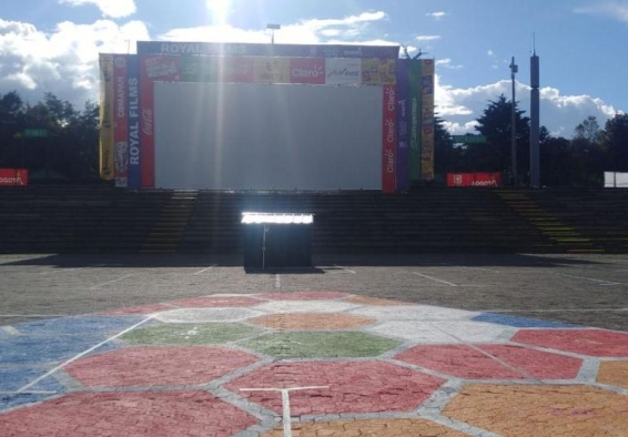 espacio deportivo vacío