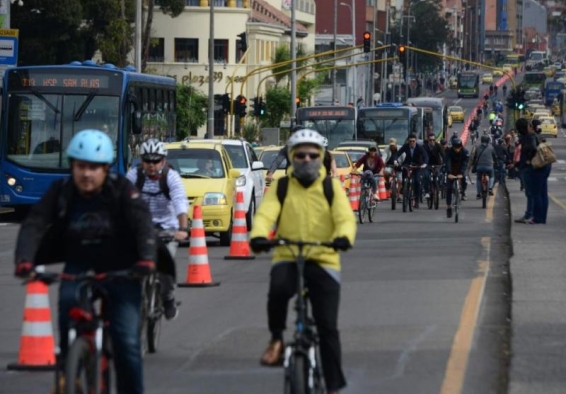 ciclistas de bogotá