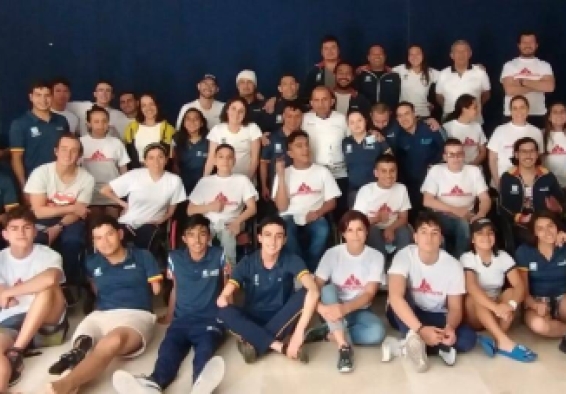 equipo de deportistas formado