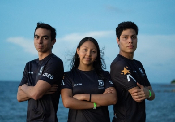foto de Angie Gómez, Santiago Castro y Federico Avendaño 