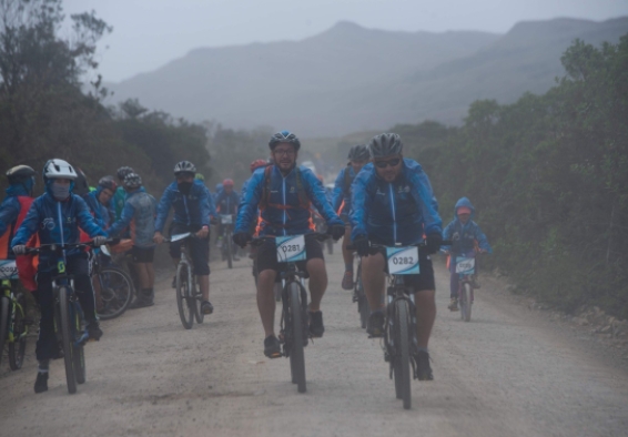 Ciclistas en travesía