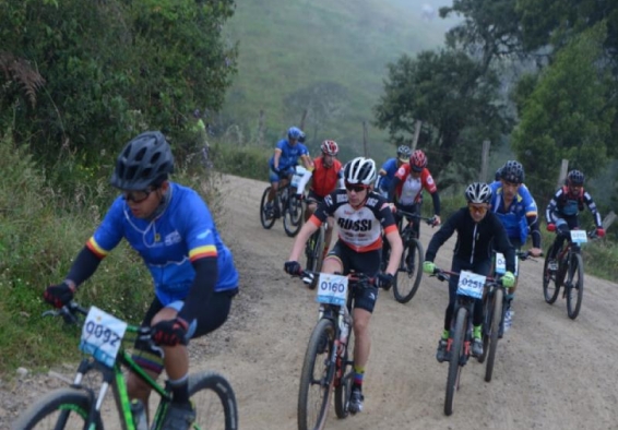 ciclistas de bogotá