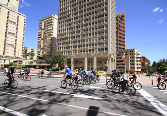 ciclistas de bogotá
