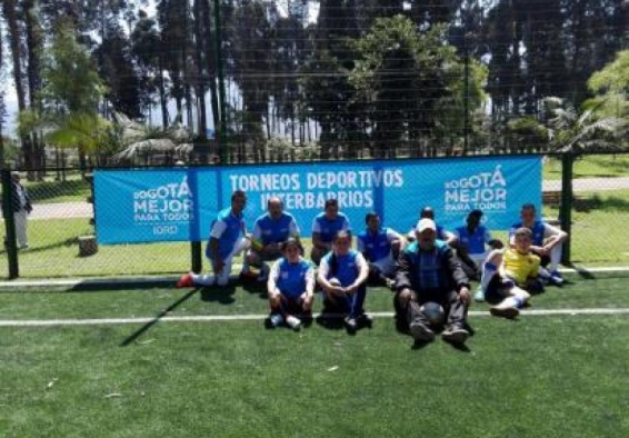 Equipo masculino de fútbol