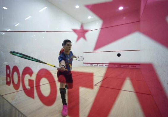 Miguel Ángel Rodríguez, ganador en la final de squash masculina de los Juegos Bolivarianos. Foto: Andrés ROT/IDRD