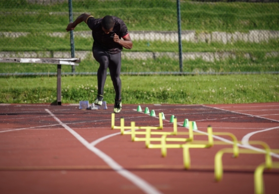 Ronal Longa espera ser finalista en el Mundial Sub-20 de Atletismo en Cali.