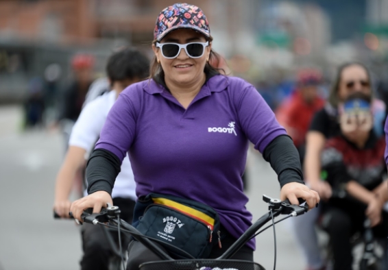 Mujer en Ciclopaseo