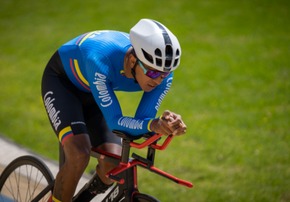 Diego Dueñas se impuso en la CRI en la clase C4 en el Nacional de Paracycling. Foto IDRD.