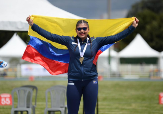 Catalina Rodríguez, oro en lanzamiento de martillo. Foto IDRD.