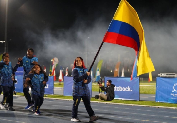 ●	Un total de 20 delegaciones, desfilaron en la pista atlética de la Unidad Deportiva El Salitre en el acto inaugural de las justas. Serán   739 paraatletas,  entre los 12 y los 21 años, los que estarán  en competencia en la capital del país.   ●	La ceremonia inaugural contó con la presencia de destacadas personalidades, la alcaldesa de Bogotá, Claudia López, la directora del IDRD, Blanca Durán, el Viceministro del Deporte, Camilo Iguarán, el presidente del Comité Paralímpico de la Américas, Julio César Ávi
