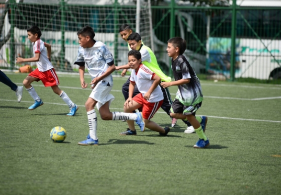 Partido de Fútbol Jornada Escolar Complementaria