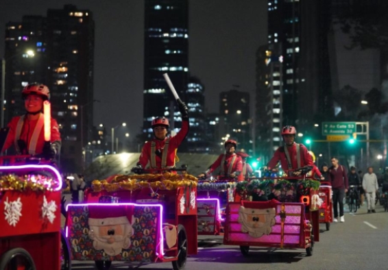 Ciclovía nocturna