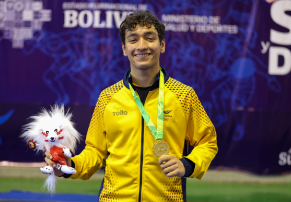 Emilio Vargas, primer oro bogotano en los Bolivarianos de la Juventud. Foto cortesía COC.