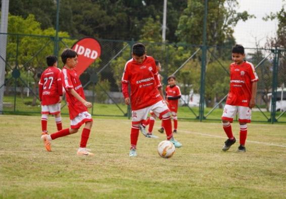 Entrega de canchas en Localidad de Kennedy
