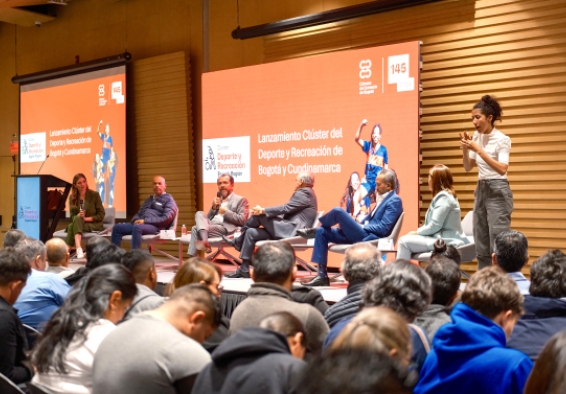 Lanzamiento cluster del deporte