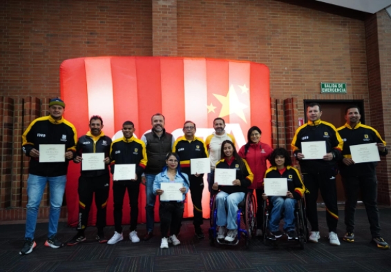 Reconocimiento a los deportistas que estuvieron en París 2024
