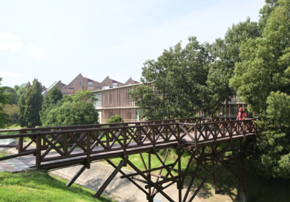Puente peatonal del parque San Cristóbal