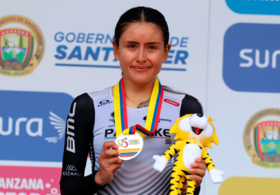 Karen Villamizar, plata en la CRI élite femenina.  Foto cortesía Fedeciclismo.