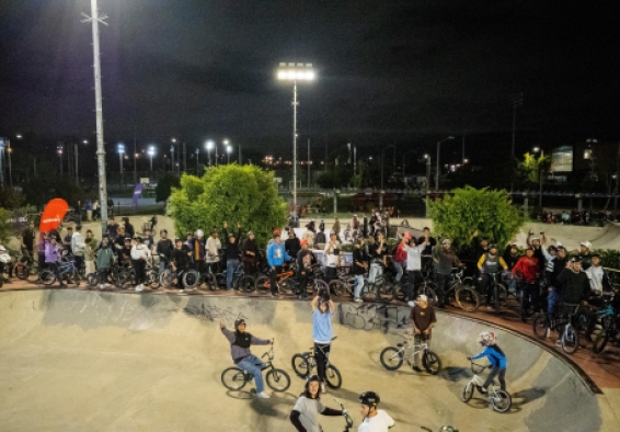 El IDRD reabre el skatepark de Fontanar del Río y lanza piloto de uso nocturno para deportes urbanos