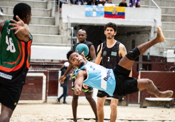 La Santamaría continúa su transformación como epicentro deportivo con el Torneo Internacional de Balonmano Playa