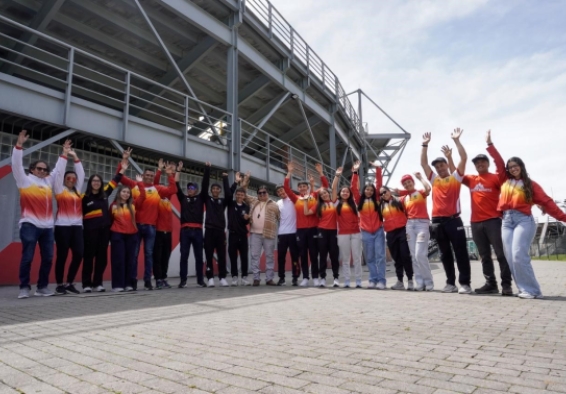 Grupo de ciclismo del Equipo Bogotá-IDRD-Licibog, cuando partía hacia Zipaquirá para afrontar los Campeonatos Nacionales de Ruta. Foto IDRD.