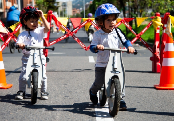 IDRD fortalece la atención a la primera infancia con el programa “En Movimiento de 0 a 5”