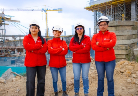 Las del casco blanco